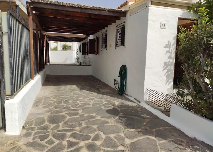 Σπίτι διακοπών Lovely With Parking *