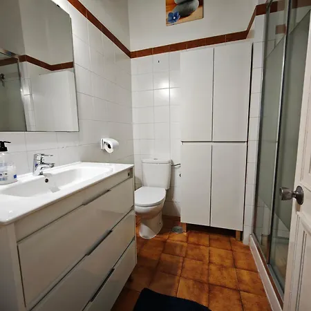 Semesterbostad Lovely With Parking Playa del Inglés